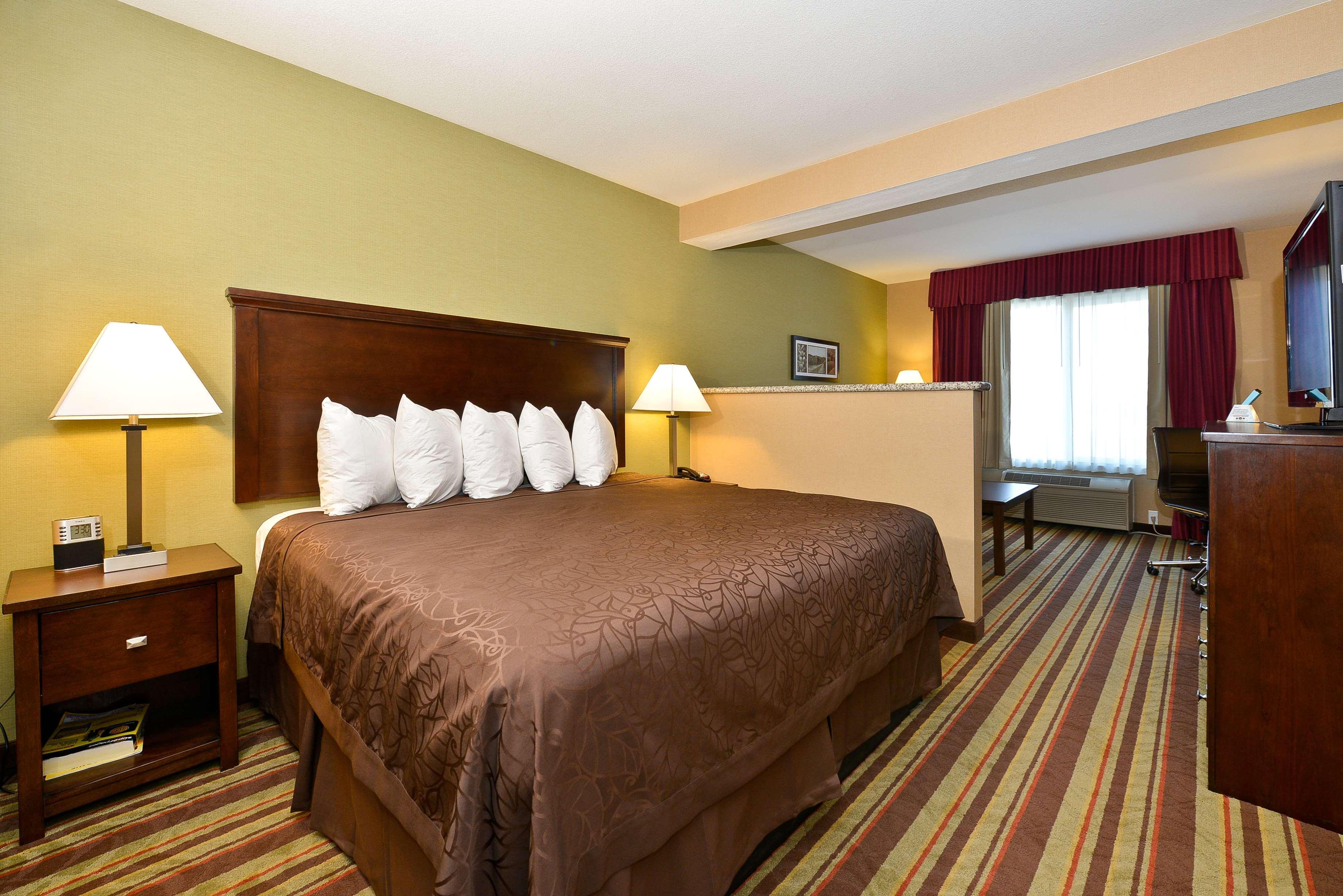 Best Western Wilsonville Inn & Suites Εξωτερικό φωτογραφία