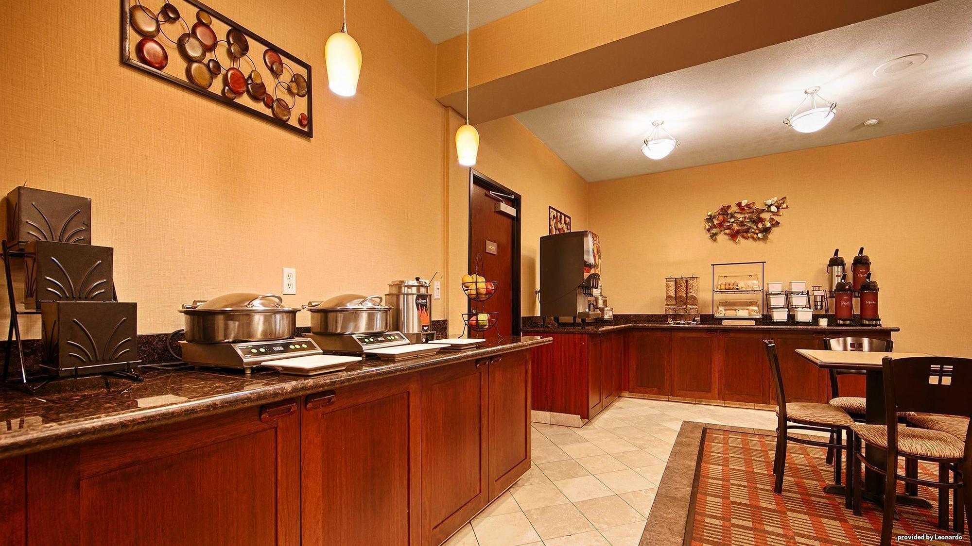 Best Western Wilsonville Inn & Suites Εξωτερικό φωτογραφία